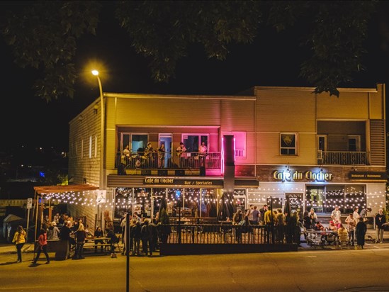 Le Café du Clocher sacré Salle de spectacle de l'année