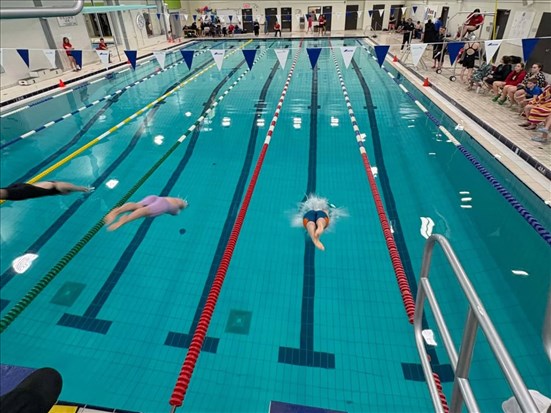 Une nouvelle équipe de natation voit le jour au Collège d’Alma  